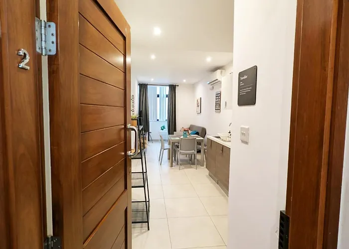 Modern 2br Superb Location Center Of St Julians San Giuliano