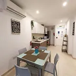 Apartman Modern 2br Superb Location Center Of St Julians