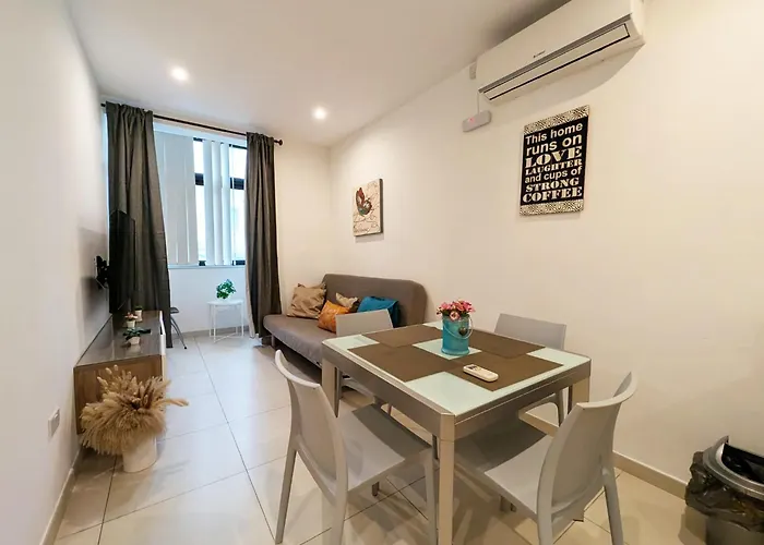 Modern 2br Superb Location Center Of St Julians سانت جوليان