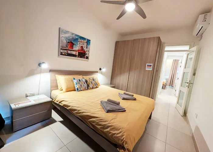 Modern 2br Superb Location Center Of St Julians