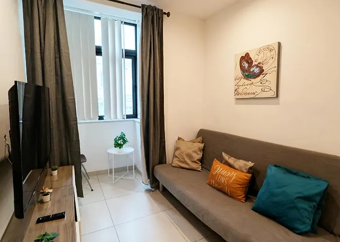 Modern 2br Superb Location Center Of St Julians *