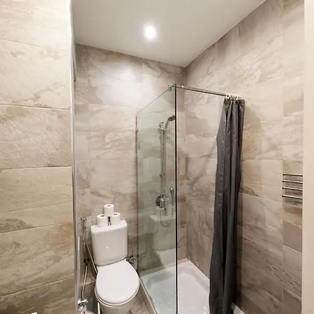 Modern 2br Superb Location Center Of St Julians Apartament